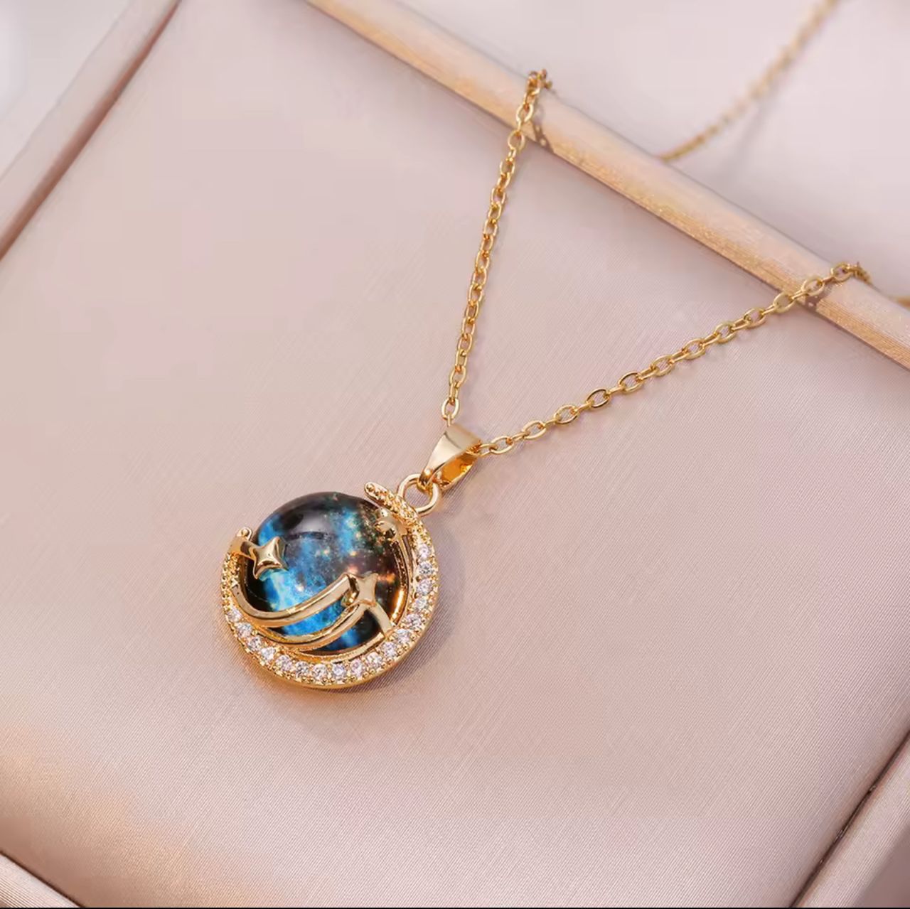 گلوبند - استیل