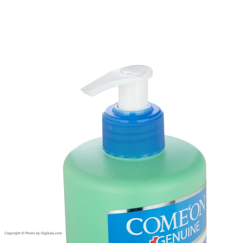 کرم آبرسان صورت و بدن کامان مدل واتربمب ویتامین سی مخصوص انواع پوست، بدون چربی، حجم 500 میلی‌لیتر