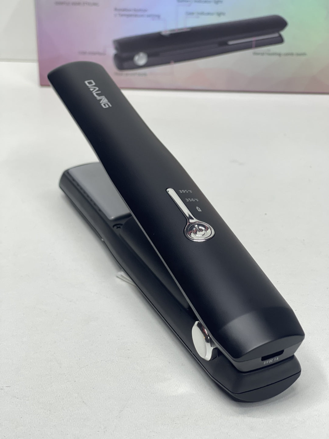 اتو موی قابل حمل بی‌سیم با شارژ تایپ سی ، کوچک و قابل شارژ، مناسب برای خانم‌ها و دختران