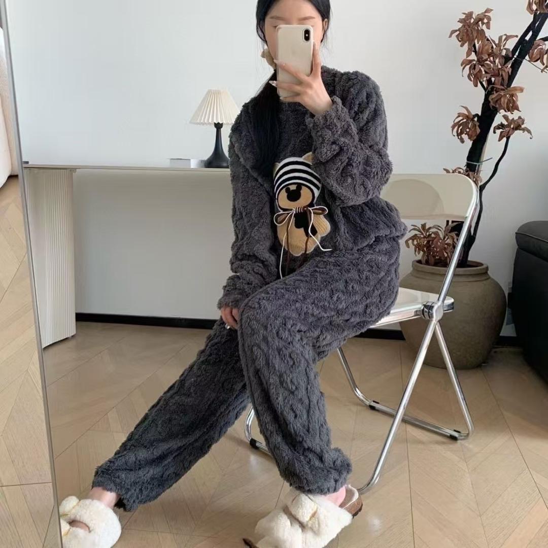 لباس خواب زمستانی