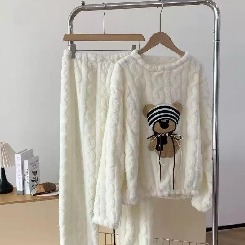 لباس خواب زمستانی