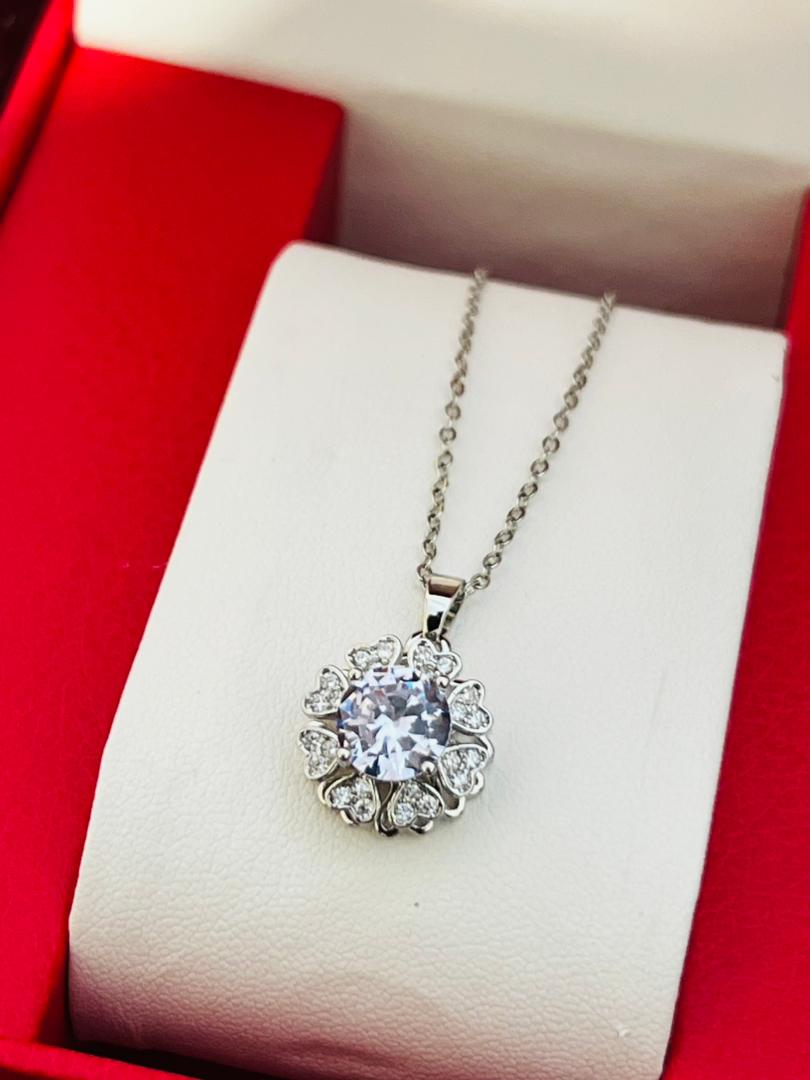 گلوبند استیل