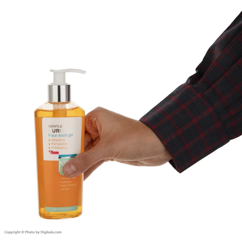 ژل شستشو صورت (فیس واش) نئودرم، سازگار با پوست‌های خشک، حجم 200 میلی‌لیتر