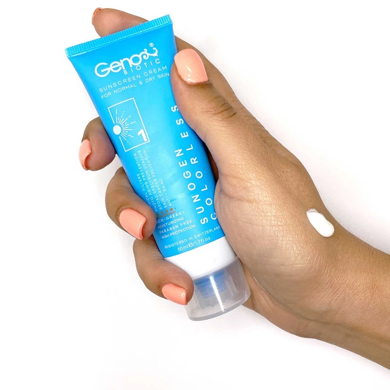 کرم ضد آفتاب بی‌رنگ ژنوبایوتیک اس پی اف 50 مدل 388 ‌مناسب پوست‌های خشک و نرمال حجم میلی‌لیتر