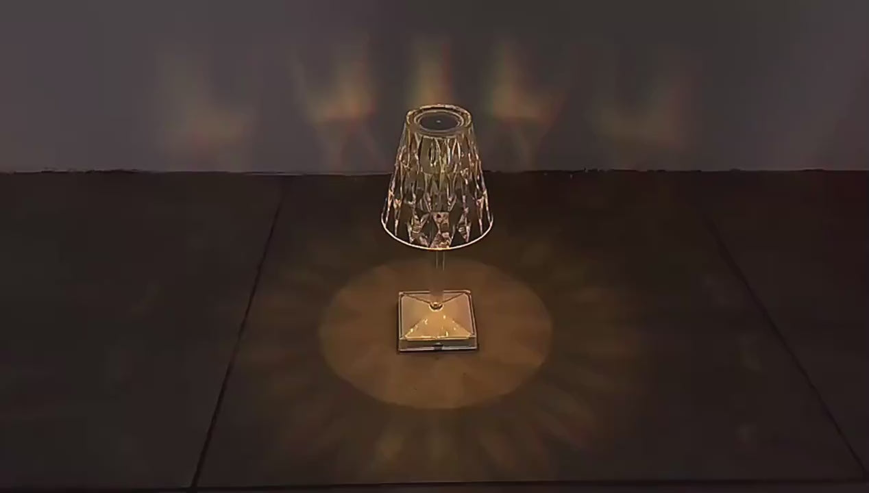 چراغ رومیزی کریستالی با چند رنگ و روشنایی قابل تنظیم